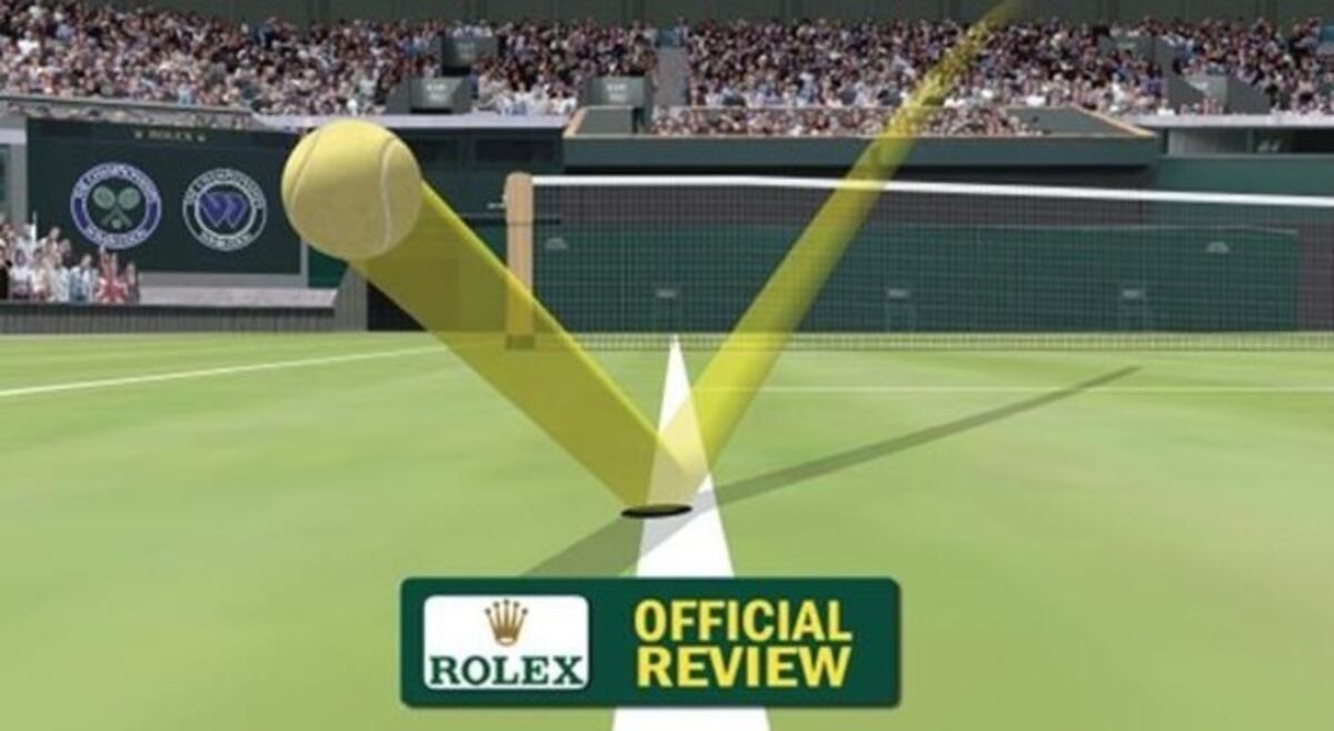Revisión con tecnología en Wimbledon.