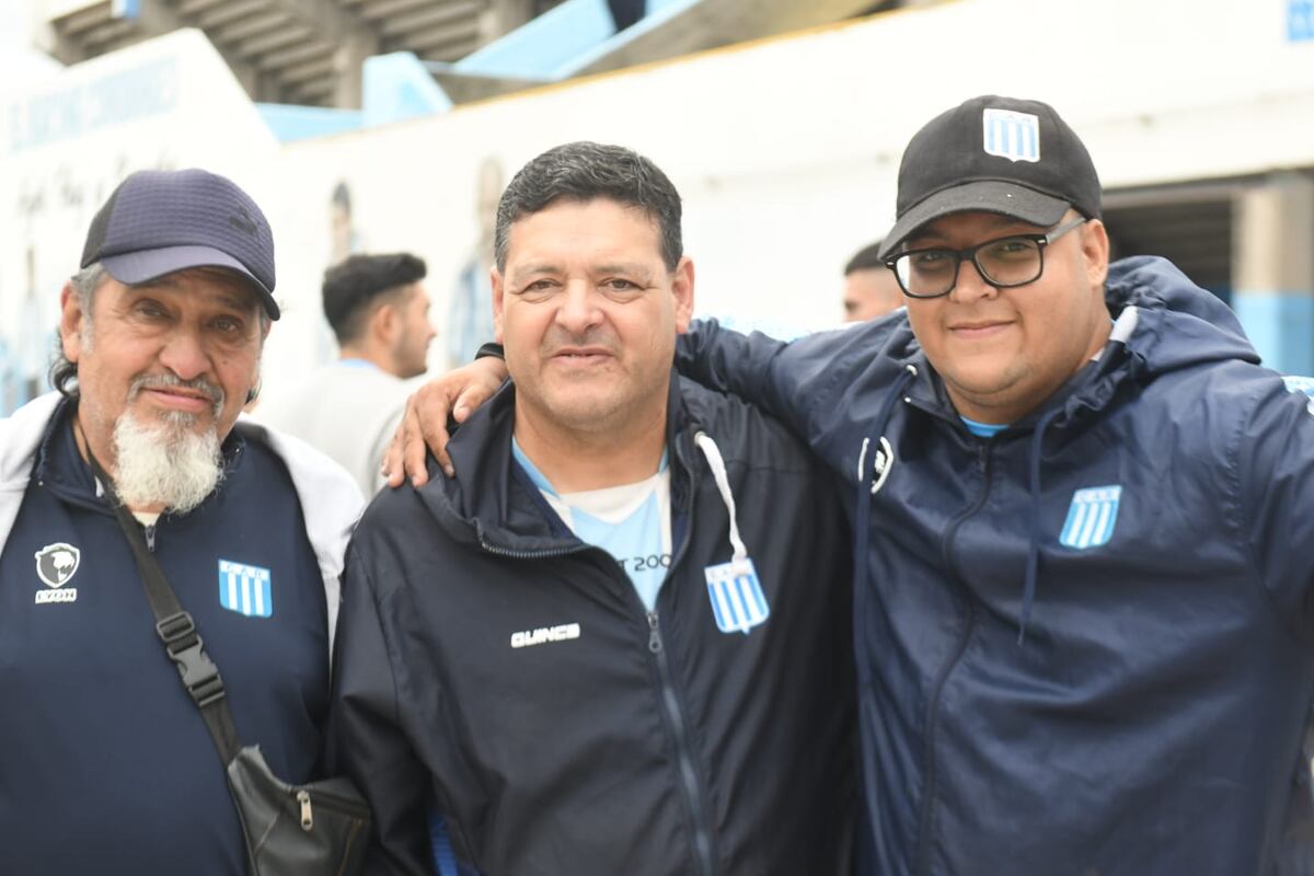 Cara 'e Cancha de Racing en la previa del partido con Ferro. (Ramiro Pereyra / La Voz)