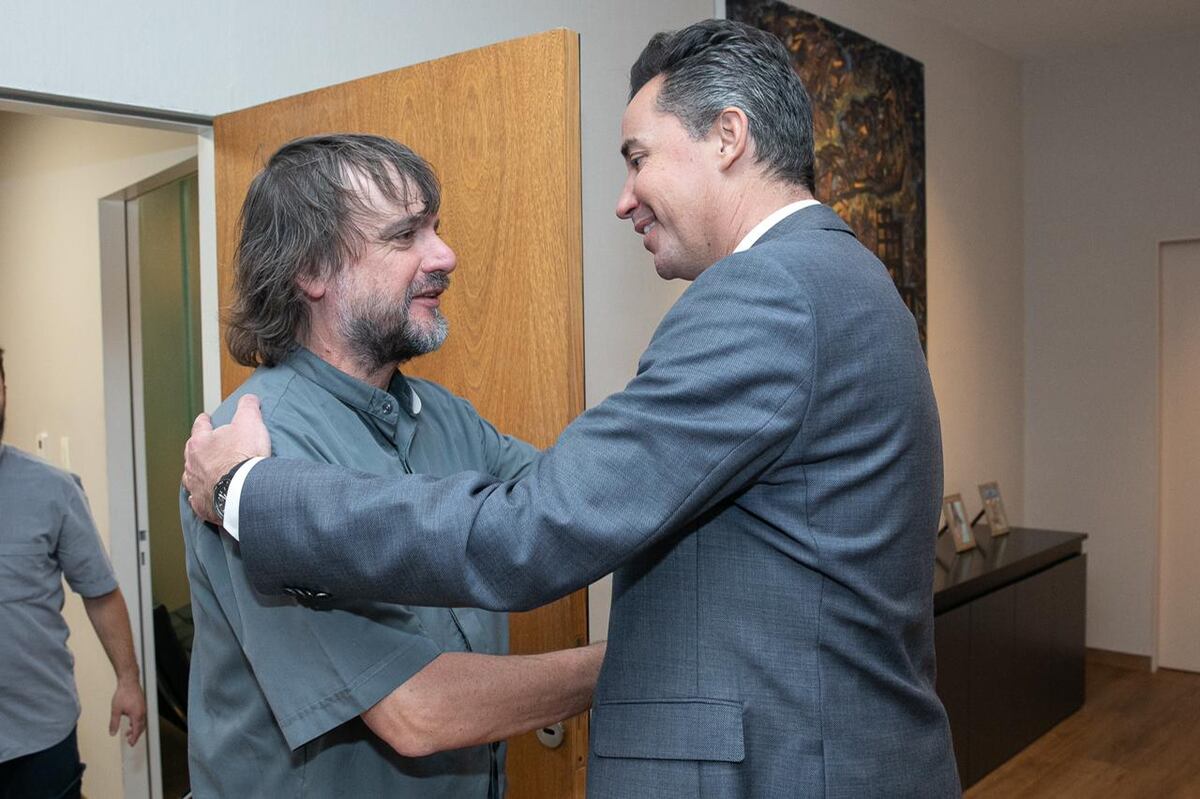 El vicegobernador Manuel Calvo recibió al padre “Pepe” Di Paola