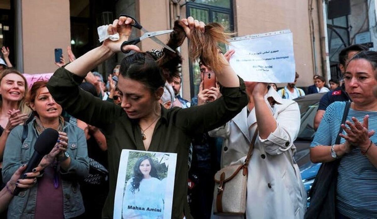 Protesta feministas en Irán.