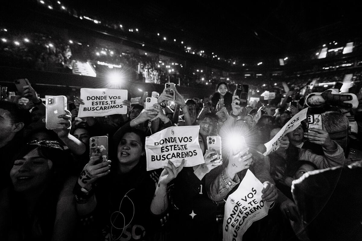 Paulo Londra tuvo el apoyo incondicional de su público durante su reciente show en el Movistar Arena de Buenos Aires. (Gentileza Vicky Dragonetti e @irishsuarez)