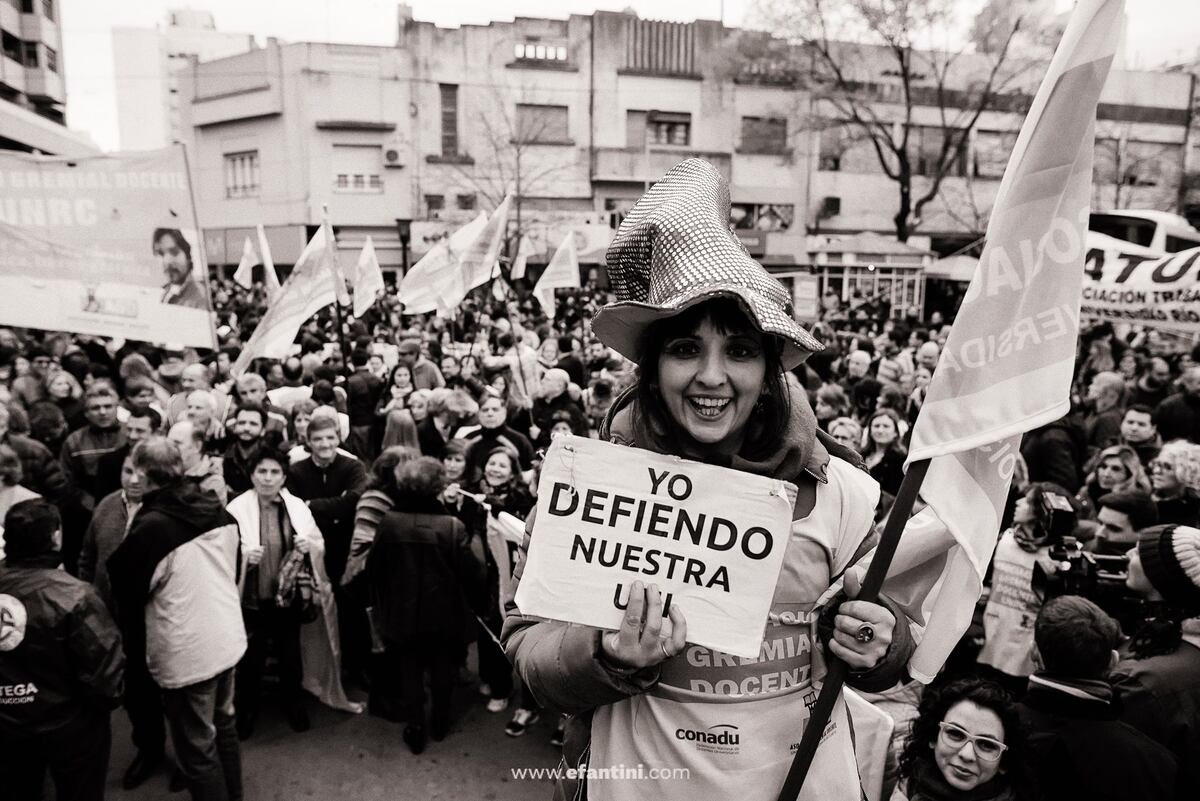 Movilización. Cretton en una de las tantas intervenciones en apoyo a la Universidad Nacional de Río Cuarto.