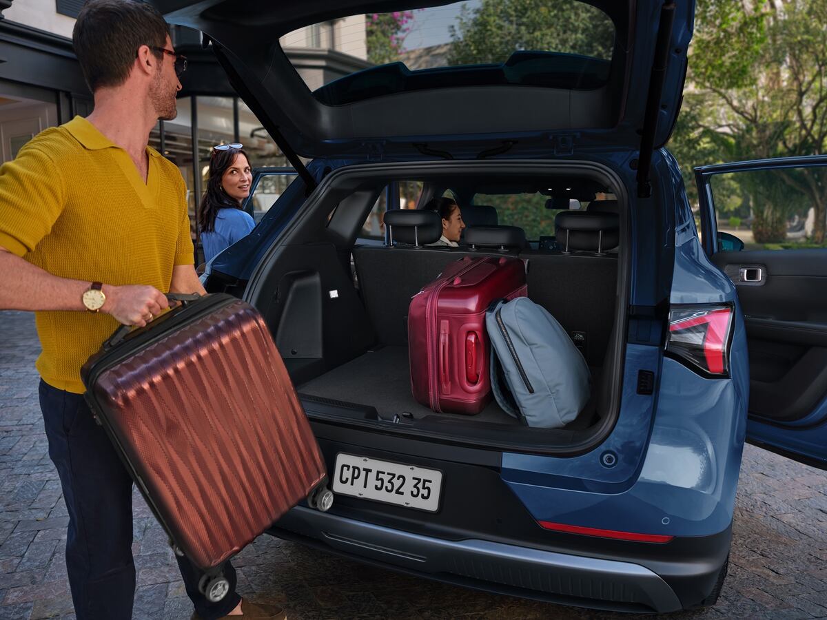 Chevrolet lanza su primer SUV híbrido enchufable.
