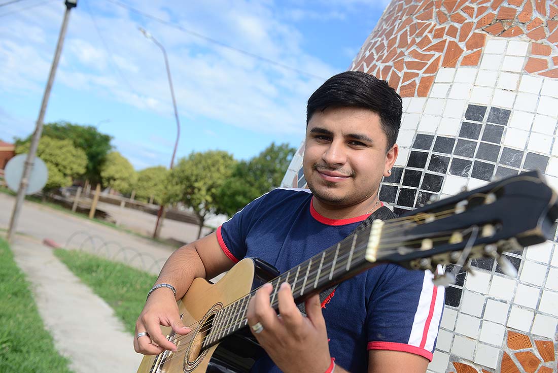 Francisco Benítez, ganador de La Voz Argentina y gran repercusión en festivales de verano
Martes 8 marzo 2022 - Foto José Gabriel Hernández / La Voz