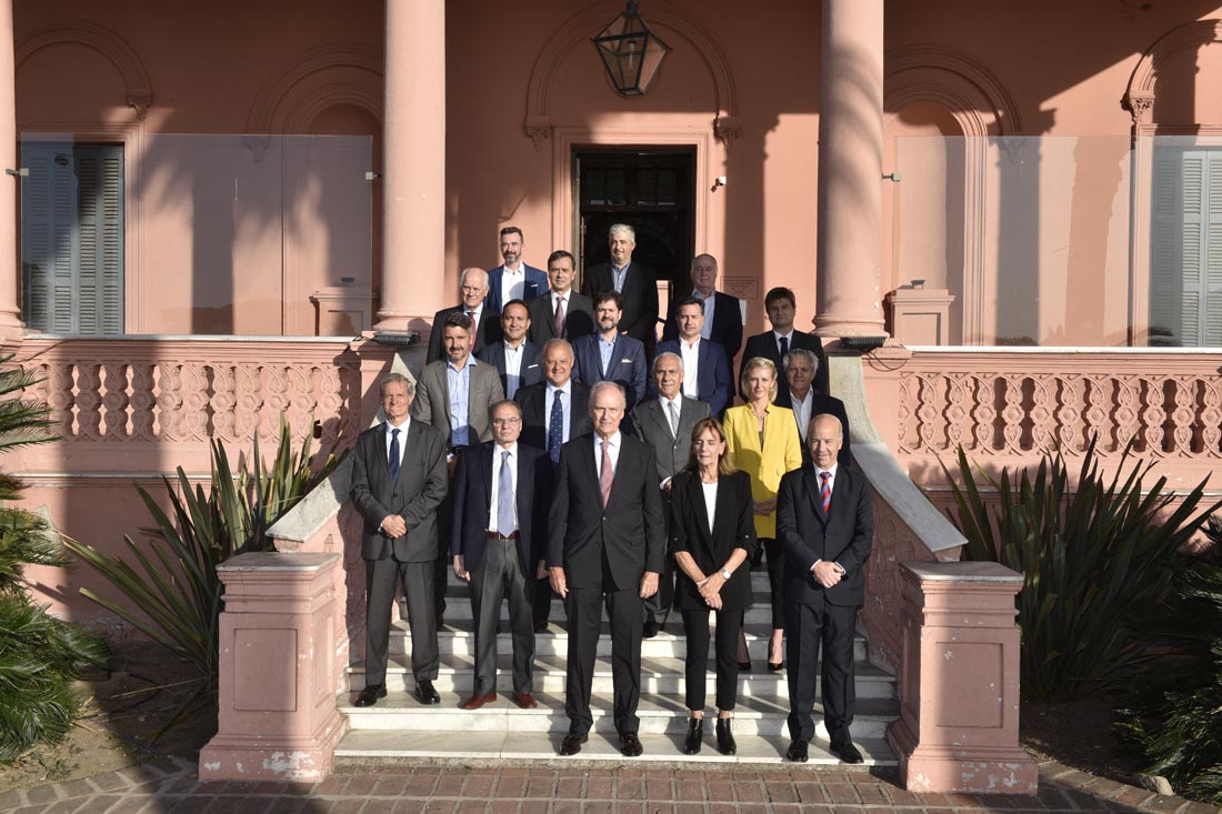 Reunión de directivos de la Bolsa de Comercio de Córdoba en el Museo de Arte Contemporáneo del Parque del Chateau Carreras (Ramiro Pereyra / La Voz)