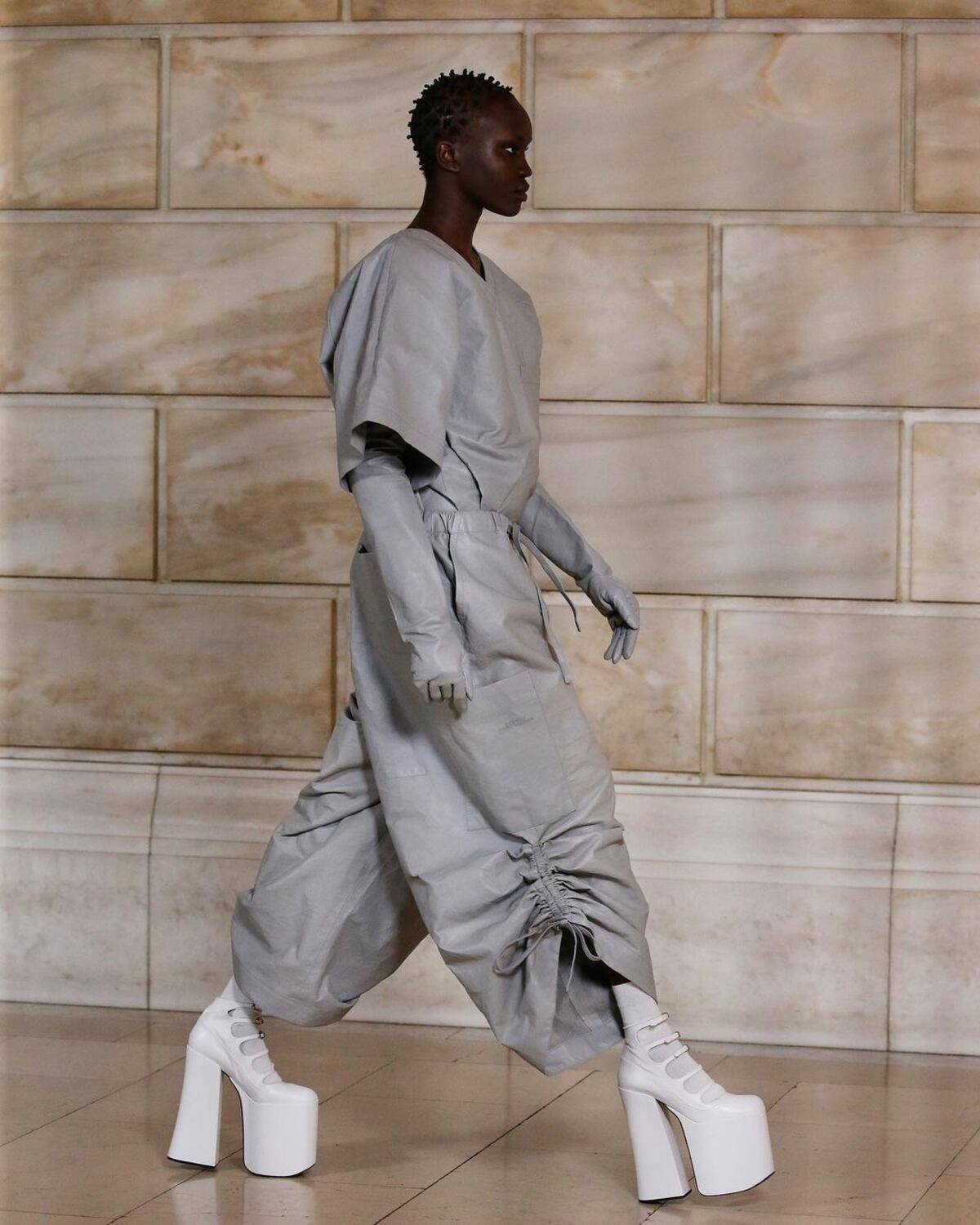 Desfile de Marc Jacobs. Foto Instagram.