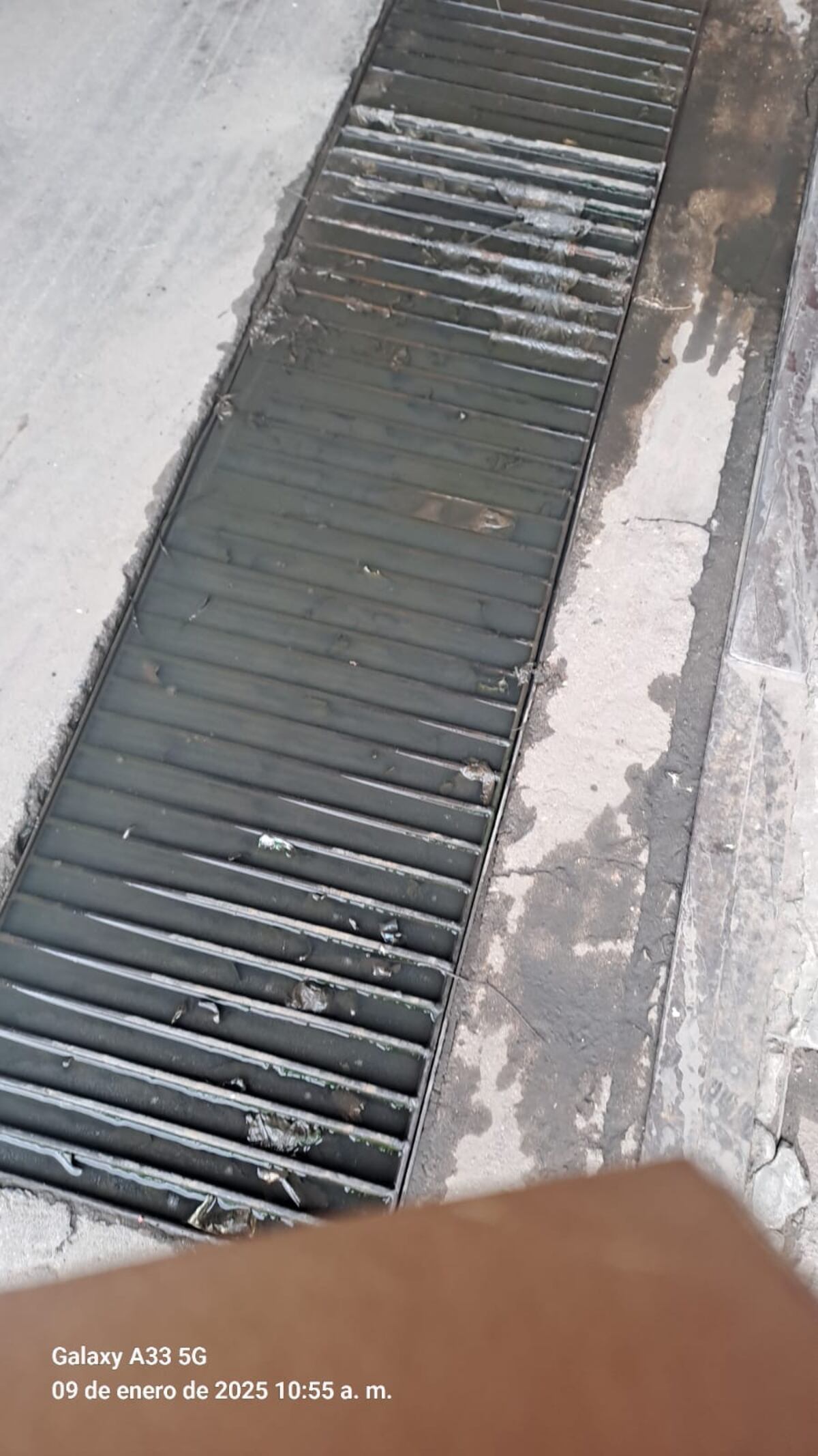 Clausuraron punta de línea de la empresa Intercórdoba por vertido de hidrocarburos al sistema de desagüe. (Municipalidad de Córdoba)