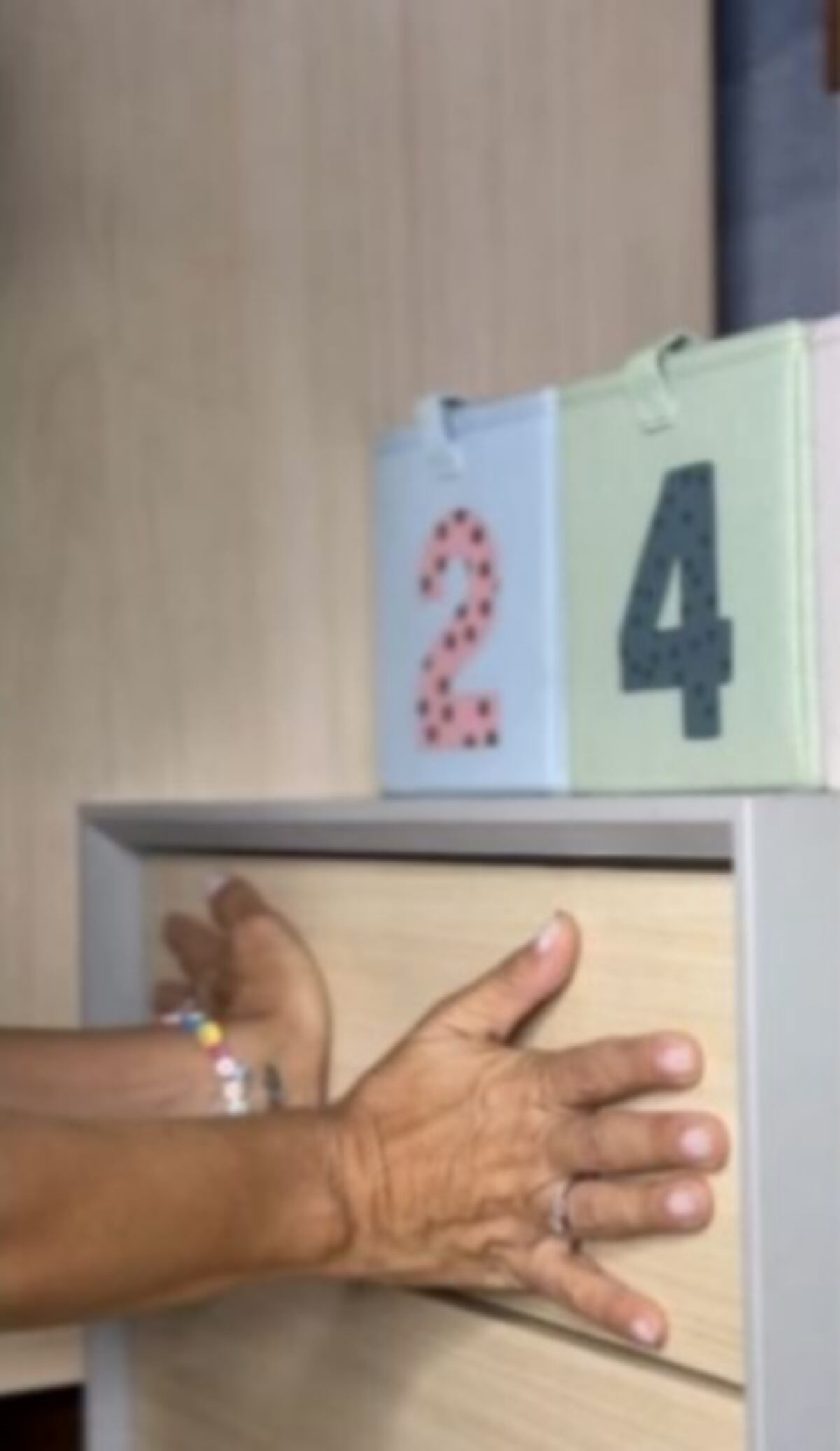Así es la habitación de los hijos de Agustina Cherri: materiales nobles y un guiño a Toy Story