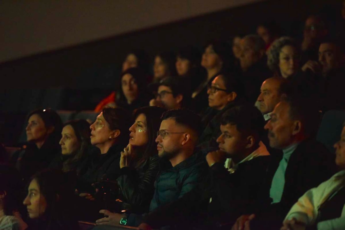 Evento. El público participó activamente de las charlas con preguntas y acotaciones. (Facundo Luque / La Voz)