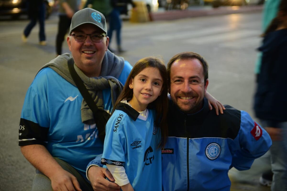 Cara 'e Cancha de Belgrano en la previa del partido con San Martín de San Juan en el Gigante de Alberdi. (José Gabriel Hernández / La Voz)