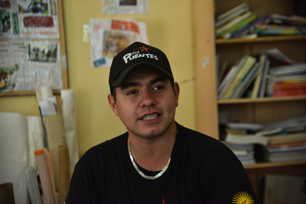 Alan perdió a sus padres a los 13 y sumió su dolor en el consumo: “Apenas lo probé, no lo pude dejar”. (Pedro Castillo / La Voz)