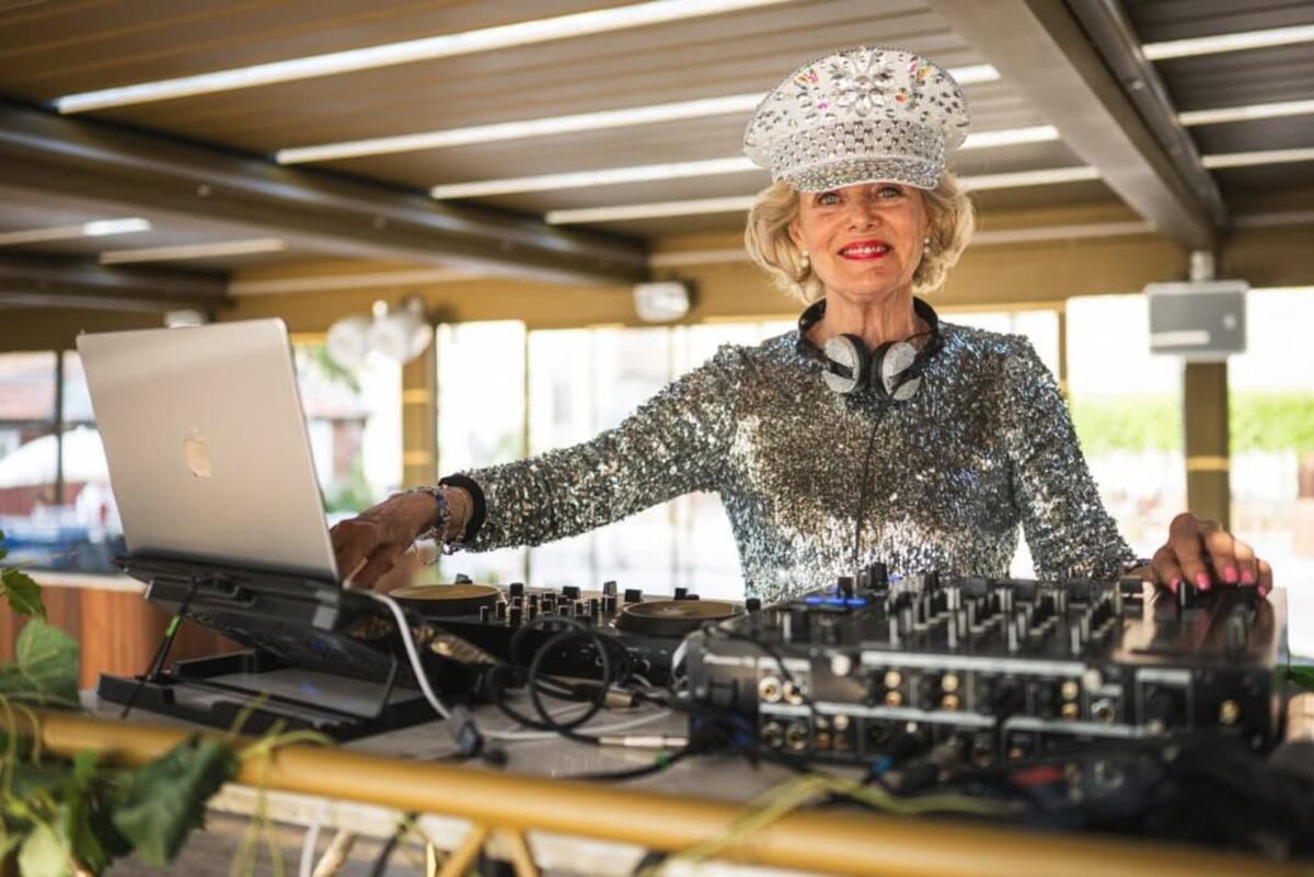 Madelein Mansson es DJ.