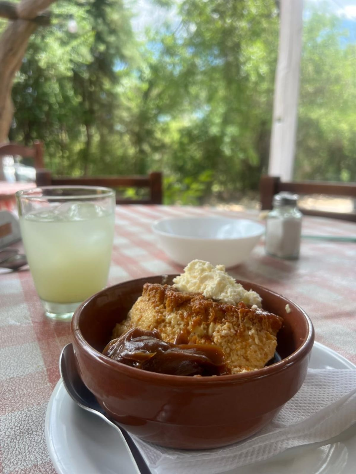 Un verdadero flan casero en La Juana y vos, un restó de San Javier (La Voz).