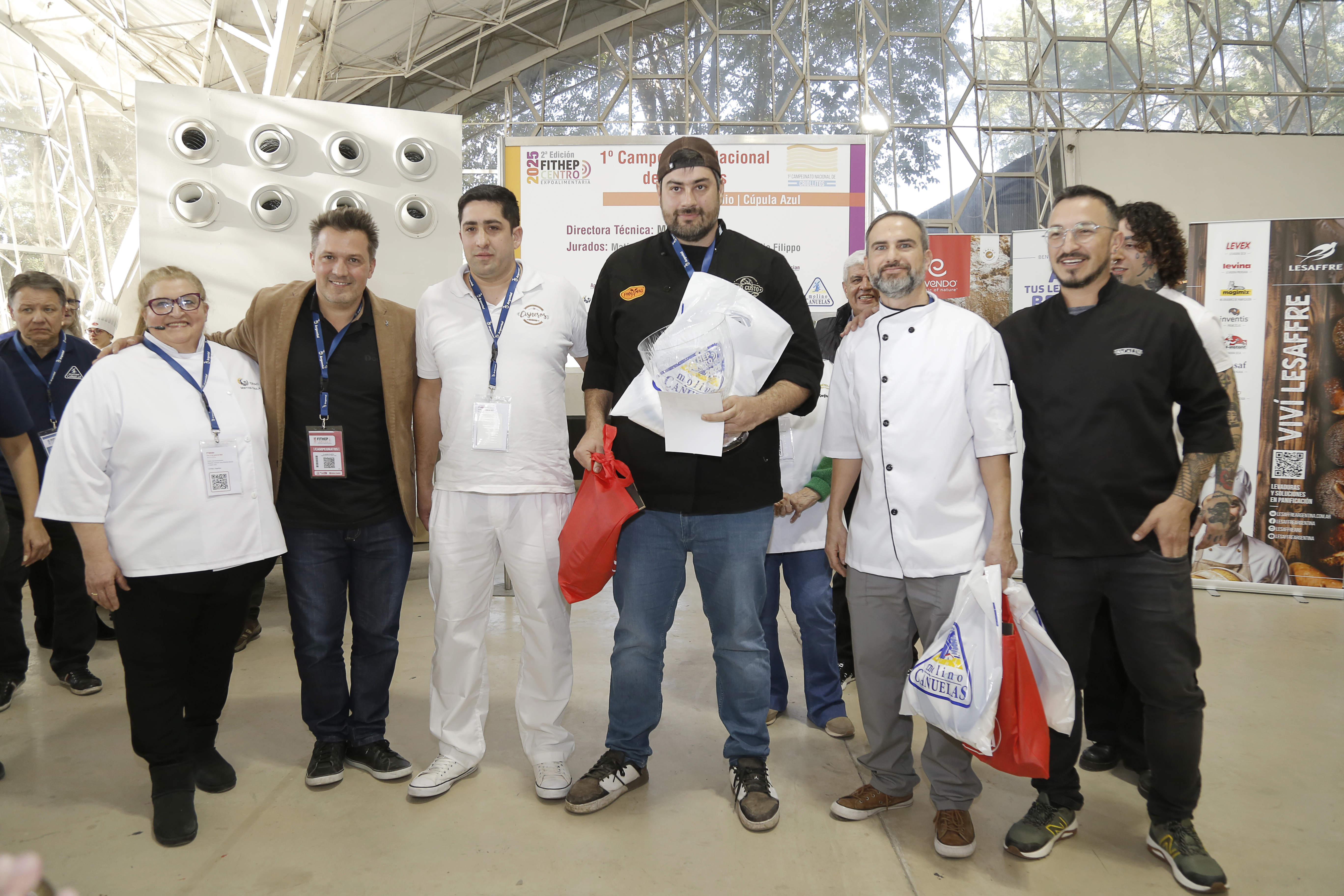 Tres panaderías de Córdoba se consagraron en el Campeonato Nacional del Criollito.