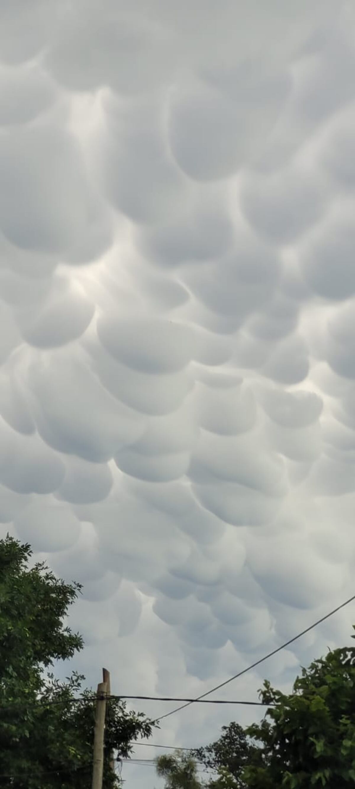 Nubes que se vieron sobre la ciudad de Córdoba este sábado. (Foto / La Voz)