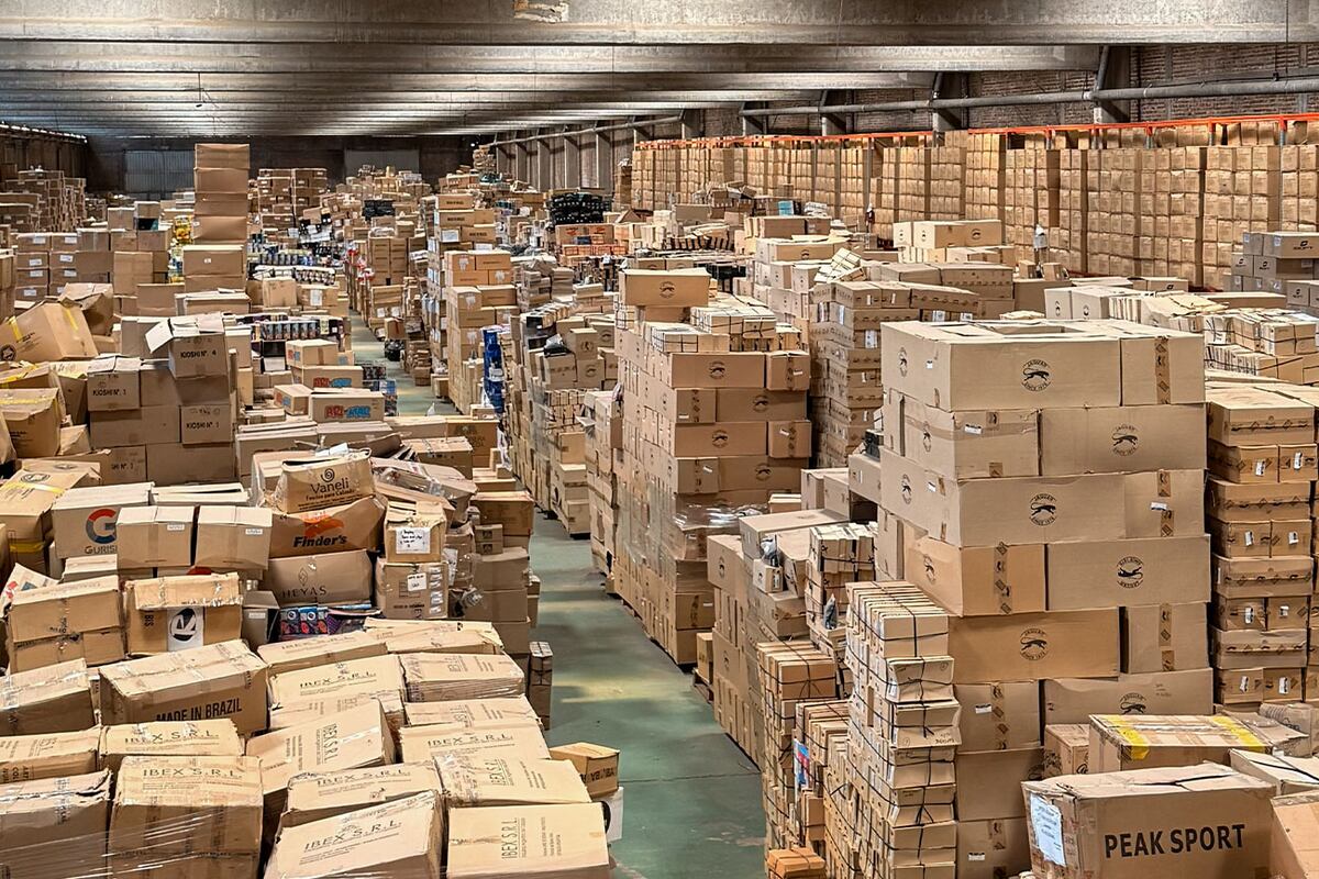 Más de 1 millón de productos disponibles en este outletazo.
