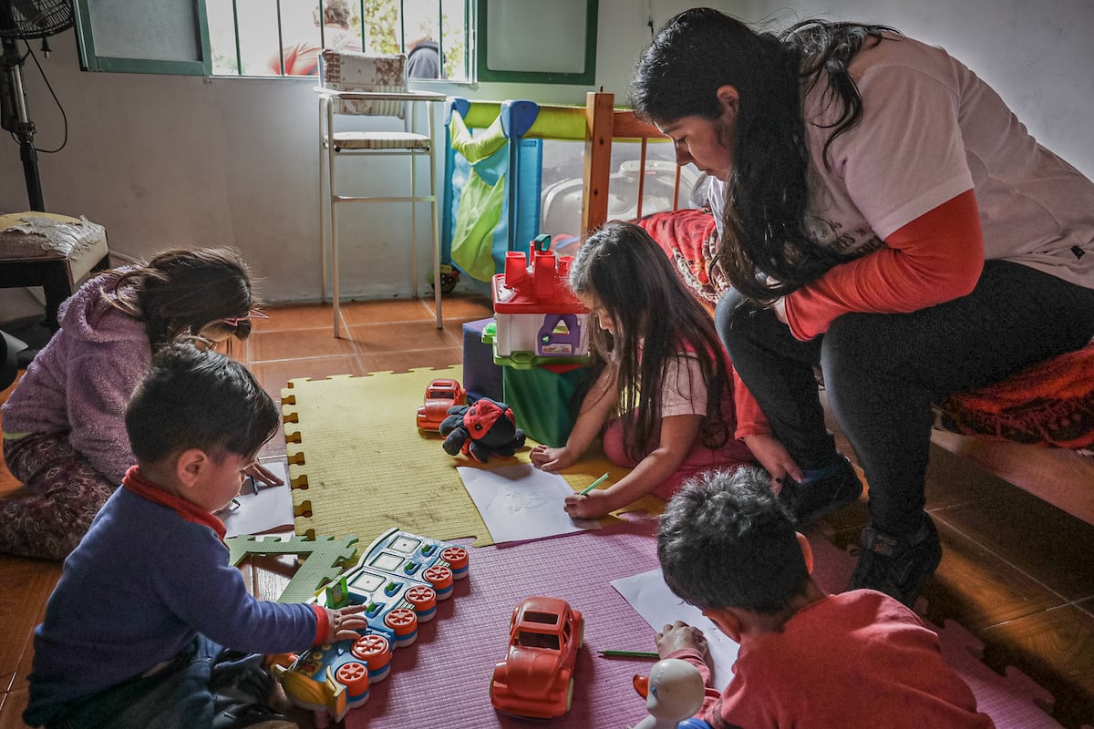 Son 8,8 millones de chicos argentinos los que experimentan en el país carencias monetarias o privaciones en el ejercicio de sus derechos básicos. (Unicef)