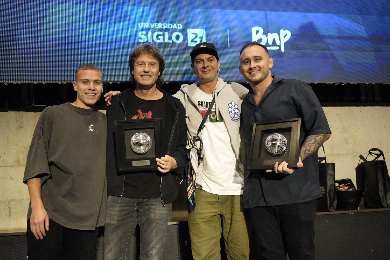 Se llevó a cabo una clínica de producción musical impartida por Jamie Stevens, y la entrega de los BNP Awards.