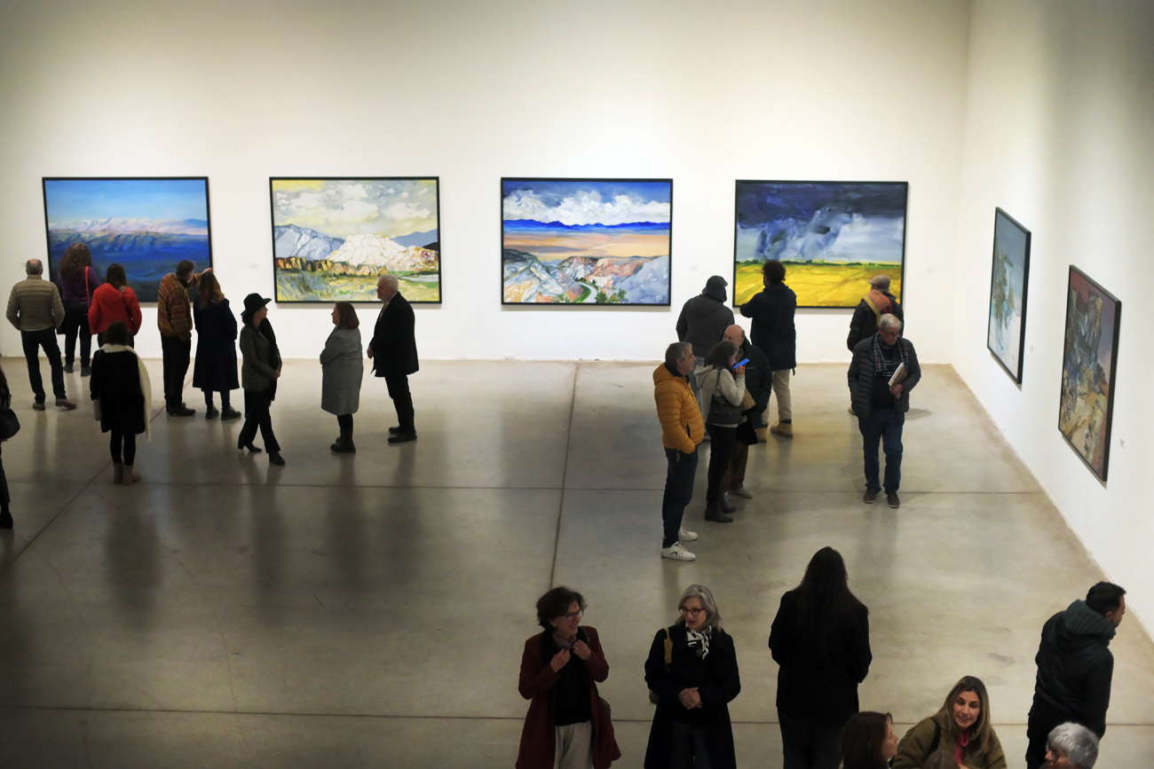 Muestra de pinturas de Carlos Alonso y el paisaje en el Macu Museo de Arte Contemporáneo de Unquillo. Foto: Javier Ferreyra