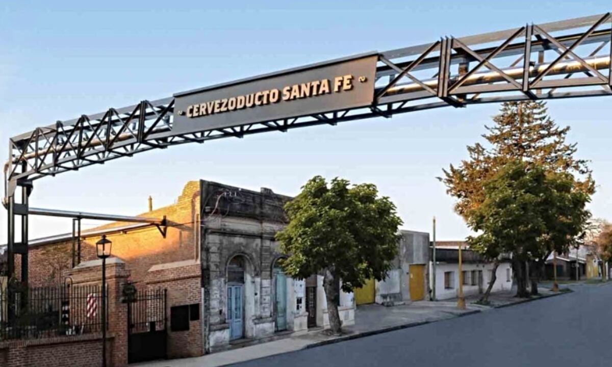 Tuberías subterráneas que transporta cerveza directamente desde una fábrica local hasta bares. (Billiken)