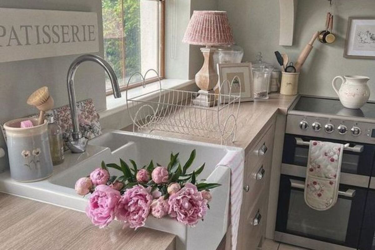 Sutiles toques de romance que elevan la belleza de tu decoración. Ph:@pinterest. / Ferrocons