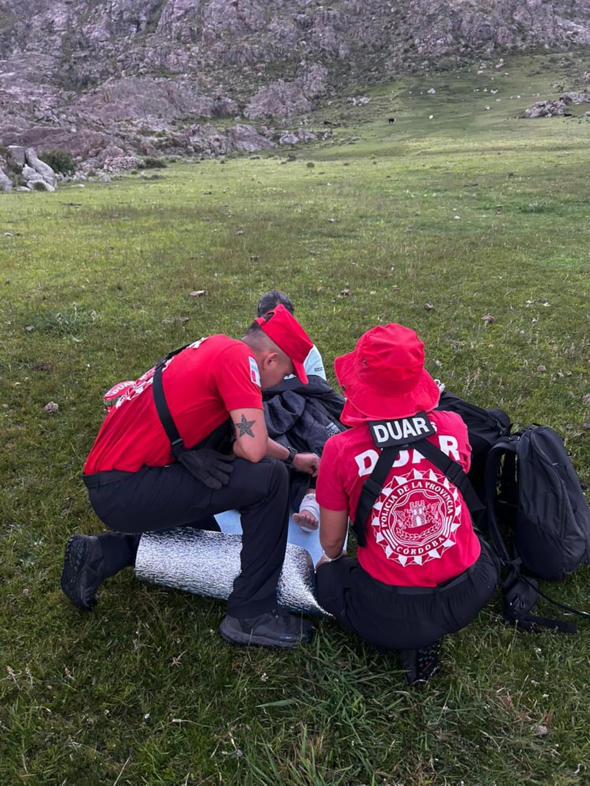 Tras un operativo de más de seis horas, rescataron a una adolescente en las Altas Cumbres. (Policía)