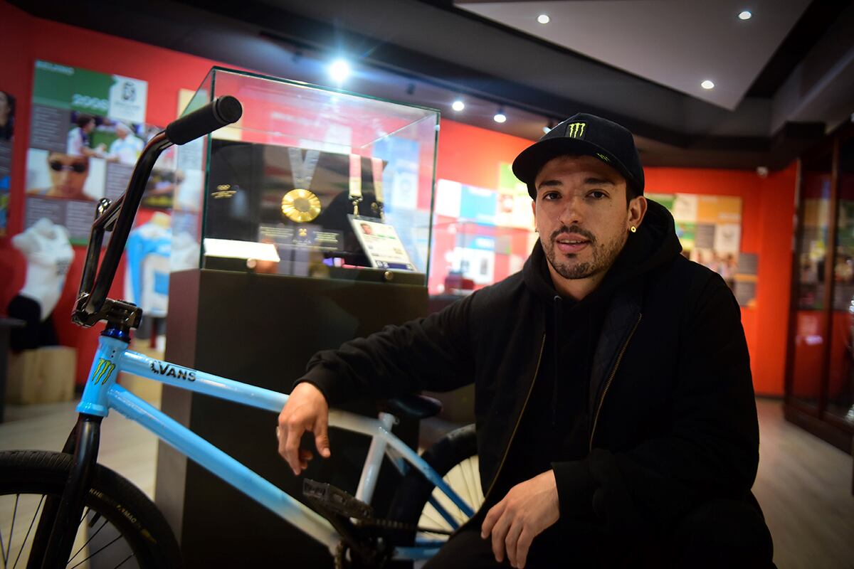 José "Maligno" Torres, un año después de la obtención de la medalla de oro en los Juegos Olímpicos París 2024. (José Gabriel Hernández / La Voz)