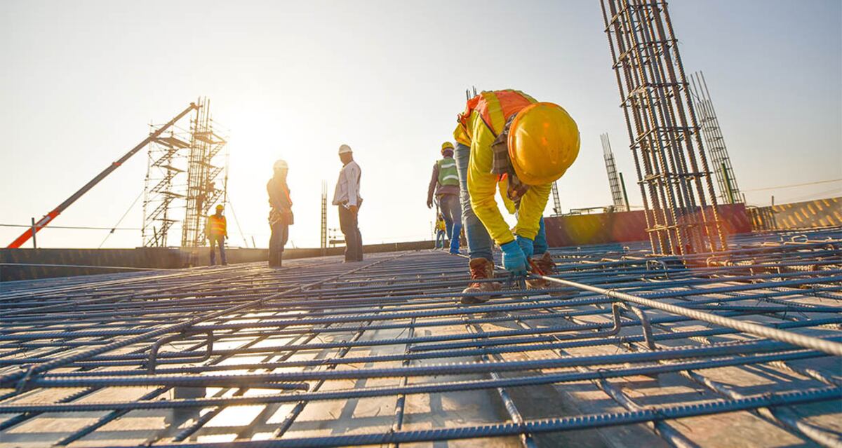 Hasta entrado 2008, el crecimiento del mercado fue exponencial tanto en
valores como en metros cuadrados construidos.