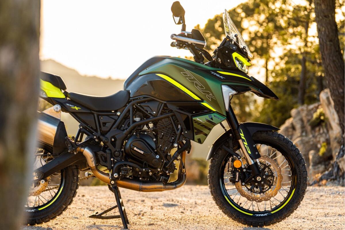 Benelli TRK 702X.