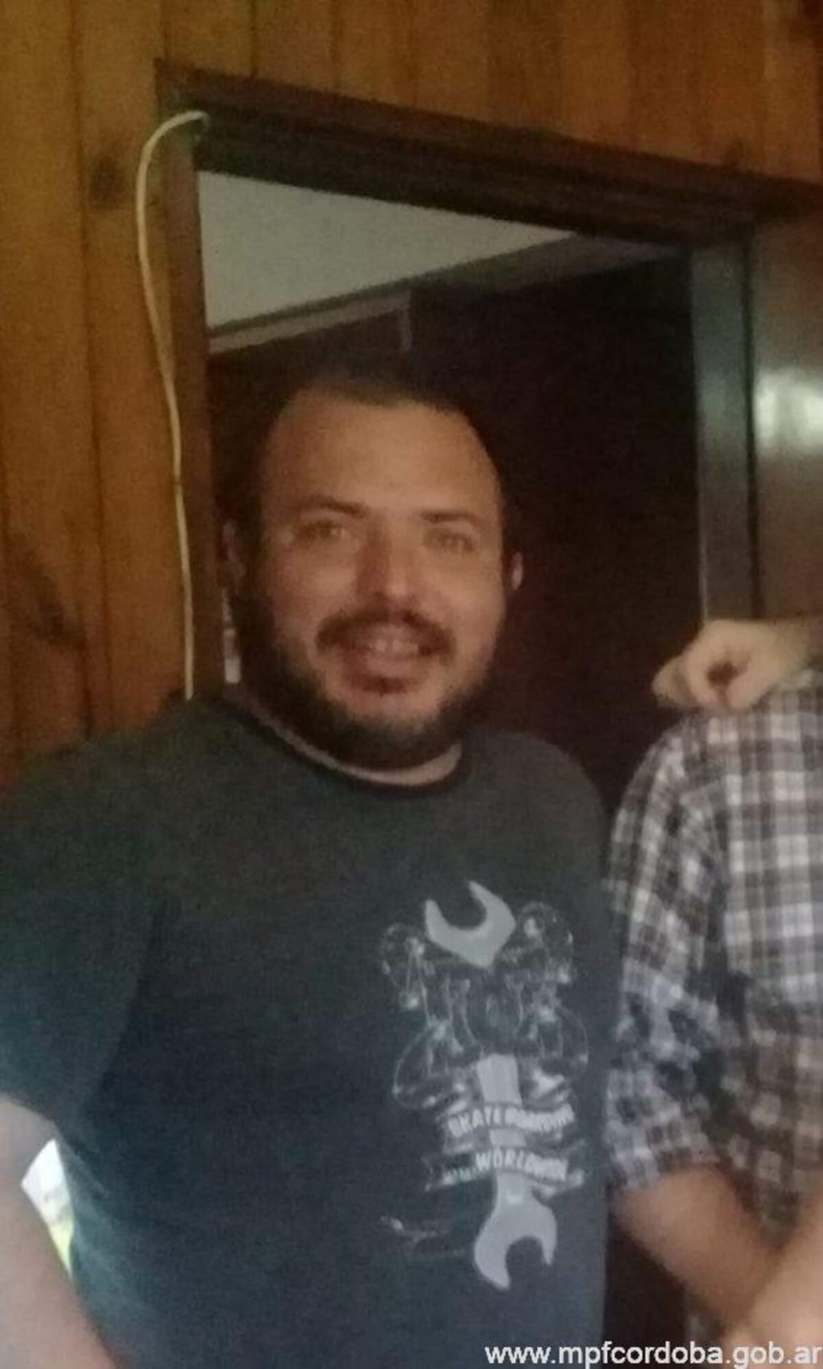 Buscan a un vecino de barrio Mariano Fragueiro