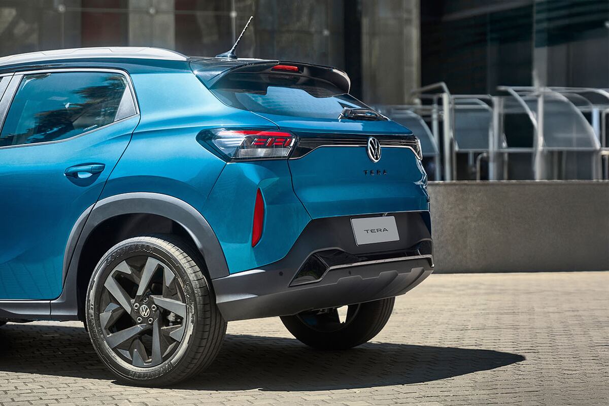 La versión Trend está impulsada por el motor naftero 1.6 MSI, que entrega 110 CV y 155 Nm de torque, acoplado a una caja manual de cinco velocidades. Por su parte, desde la versión Comfort en adelante equipa el motor naftero 1.0 TSI (1.0 turbo) de tres cilindros, que desarrolla 101 CV y 170 Nm de torque y se asocia a la caja automática con convertidor de par de seis marchas.
