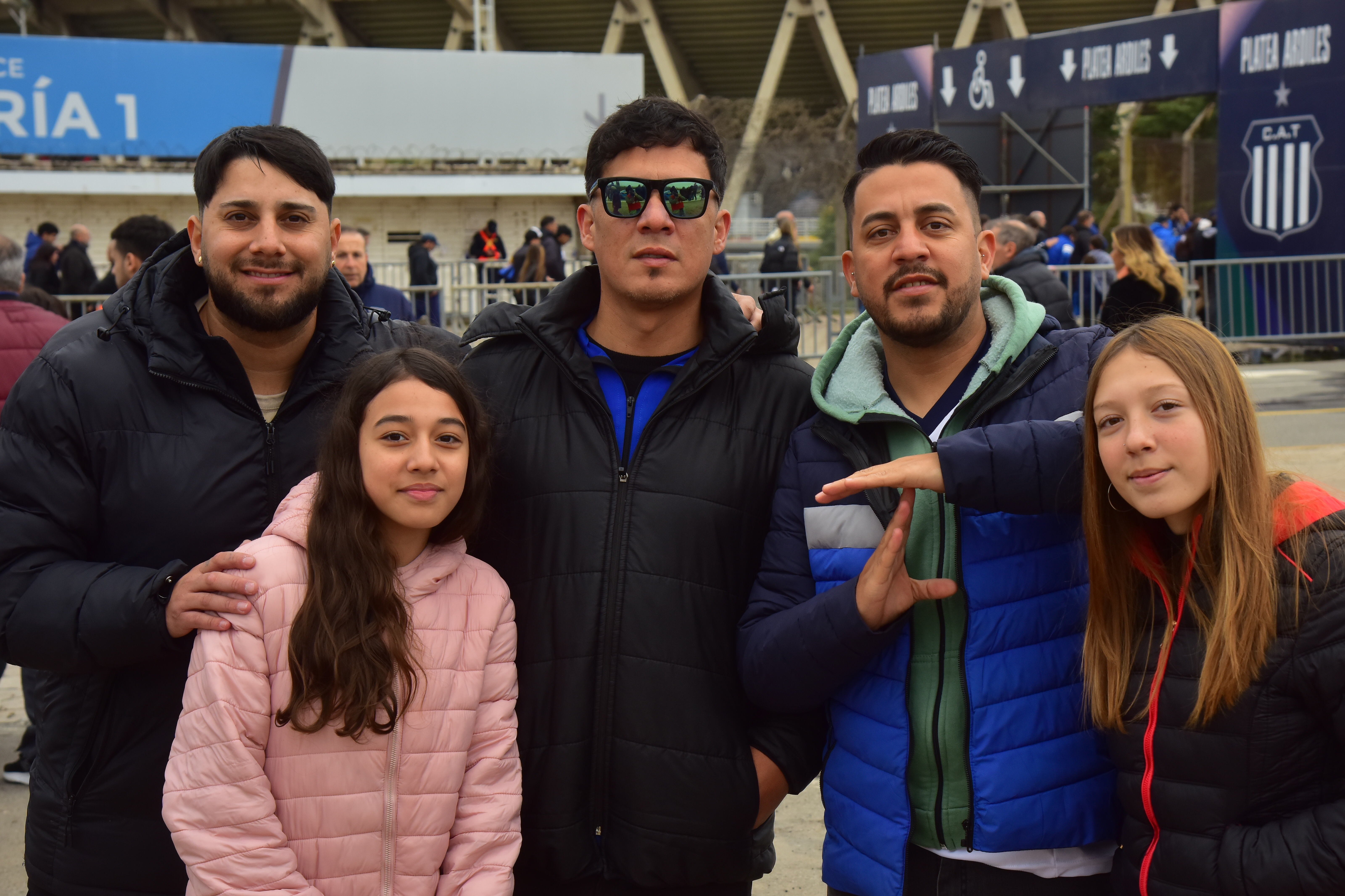 Cara 'e Cancha de Talleres en la previa del partido con Riestra. (Ramiro Pereyra / La Voz)