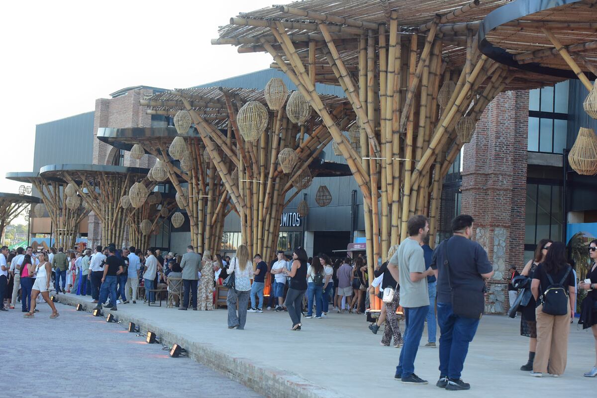 Inauguración del Parque Acuático "Infinito Water Park". (Jorge Peñaranda / La Voz)