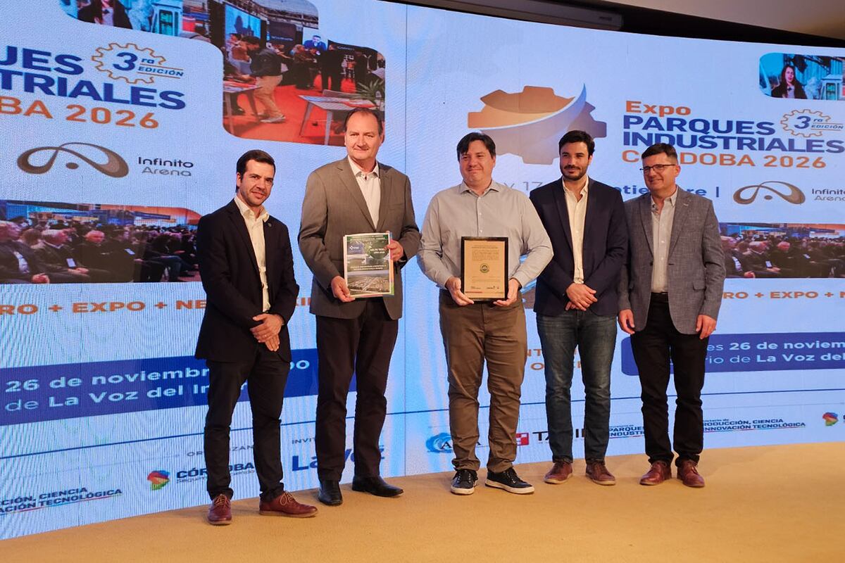 Entrega del Registro de Medición de la Huella de Carbono al Parque Industrial, Logístico y Tecnológico Villa María.
