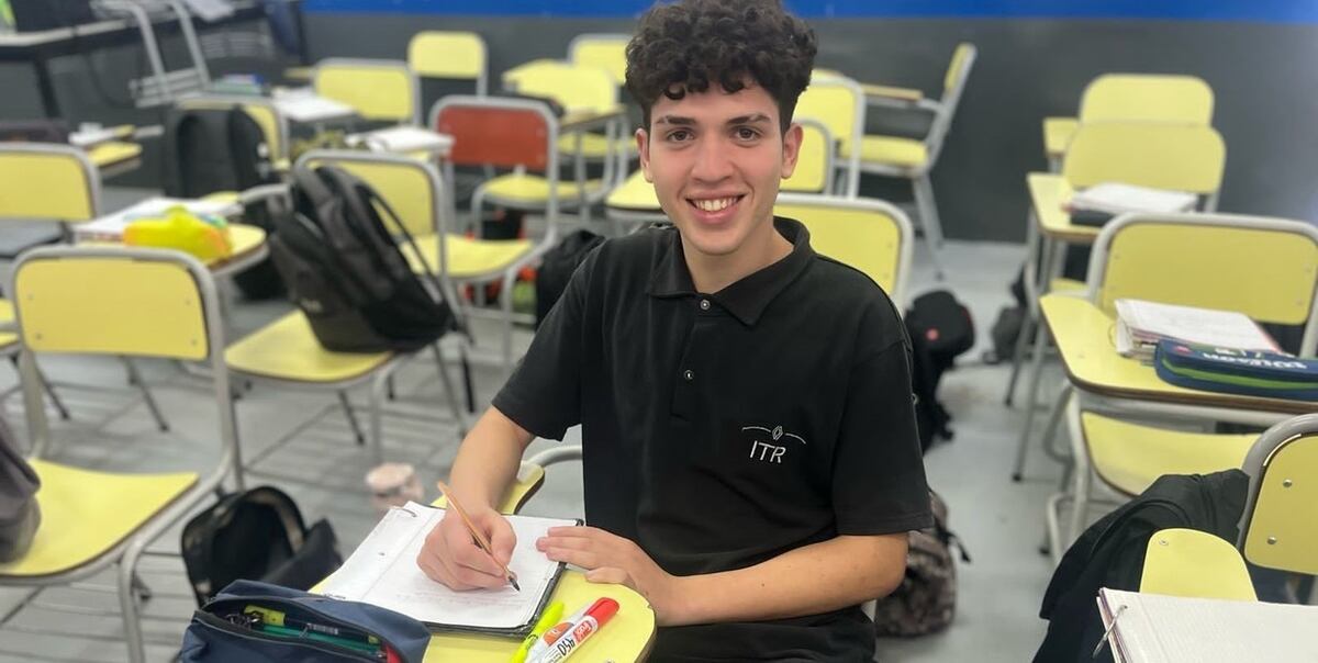Ángelo Barrera, hoy en la escuela técnica Renault