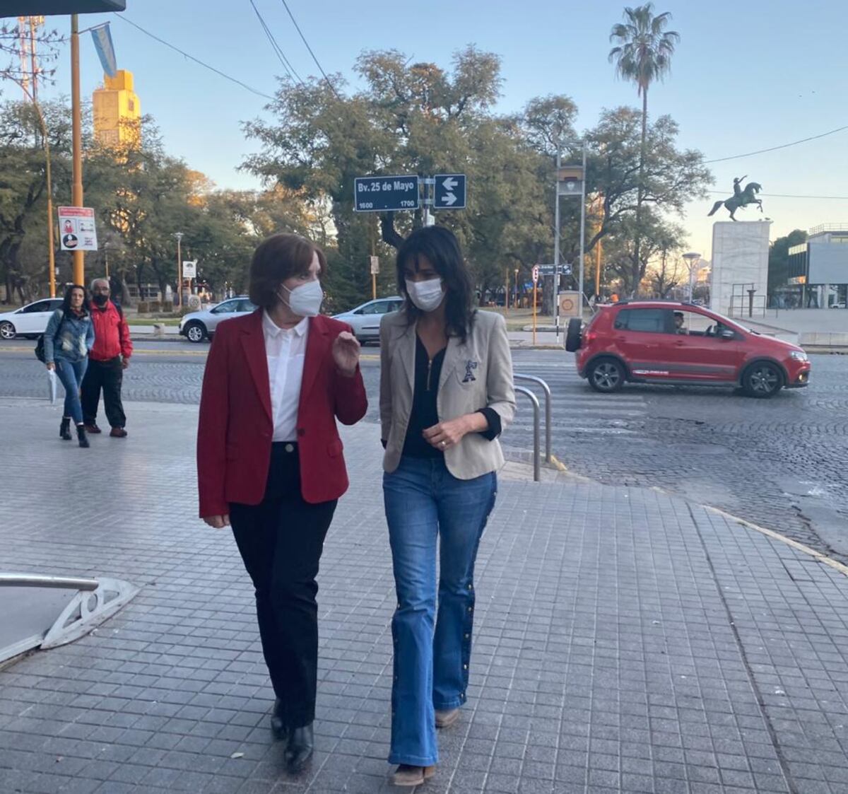 Candidatas. Alejandra Vigo (senadora) y Natalia de la Sota (diputados), las principales postulantes del PJ cordobés. (Prensa Hacemos por Córdoba)