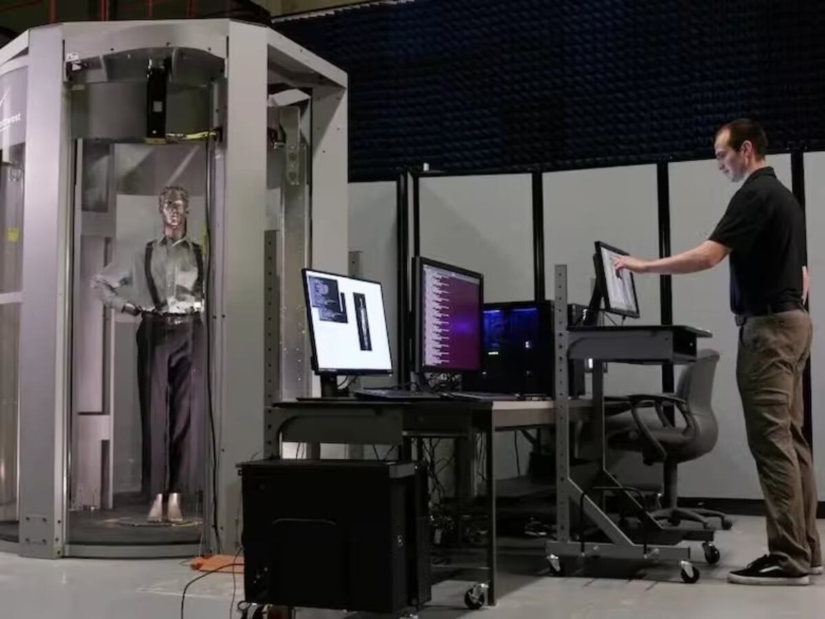 Viajar a EE. UU.: la nueva tecnología que elimina la necesidad de sacar líquidos y laptops en el control de aeropuerto