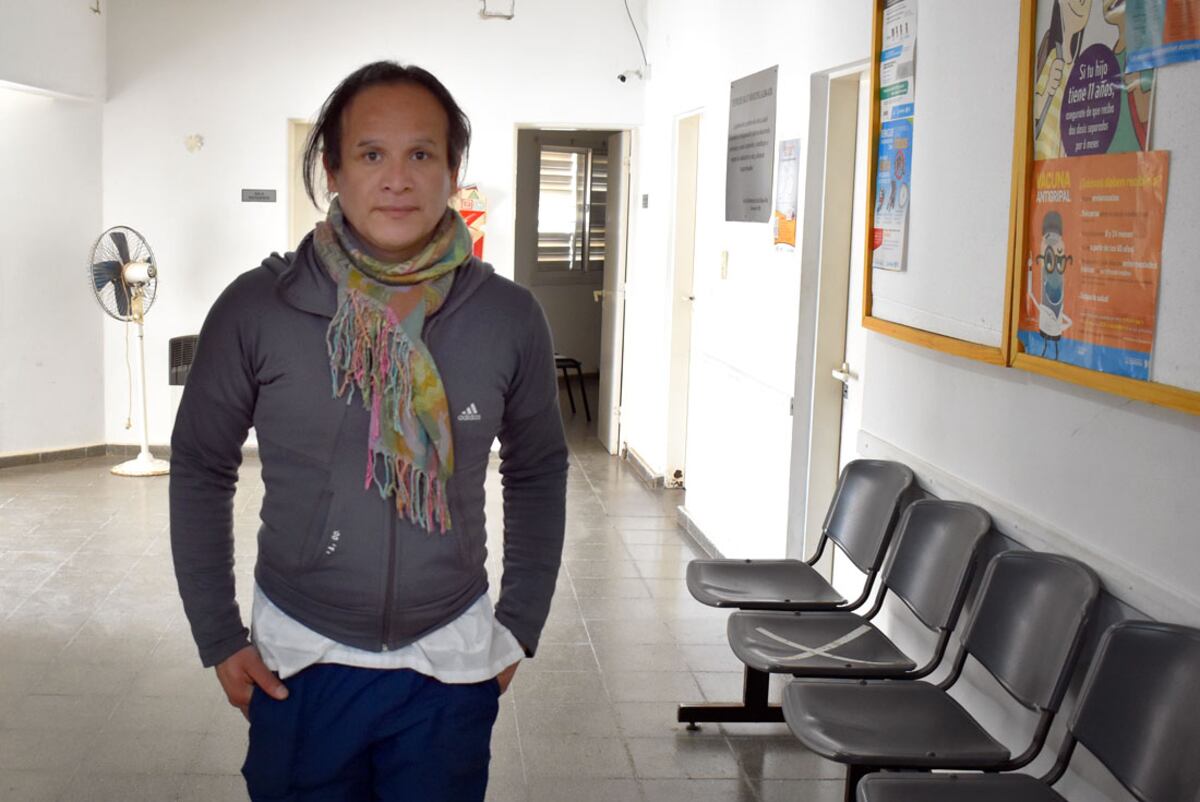 Villa del Rosario. Rocío Amaya (40), trabaja en el Centro de Salud municipal. También, en una panadería de la misma ciudad. (La Voz)