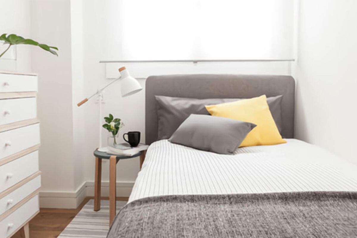 Levantar los muebles con patas otorgará más aire al sector.