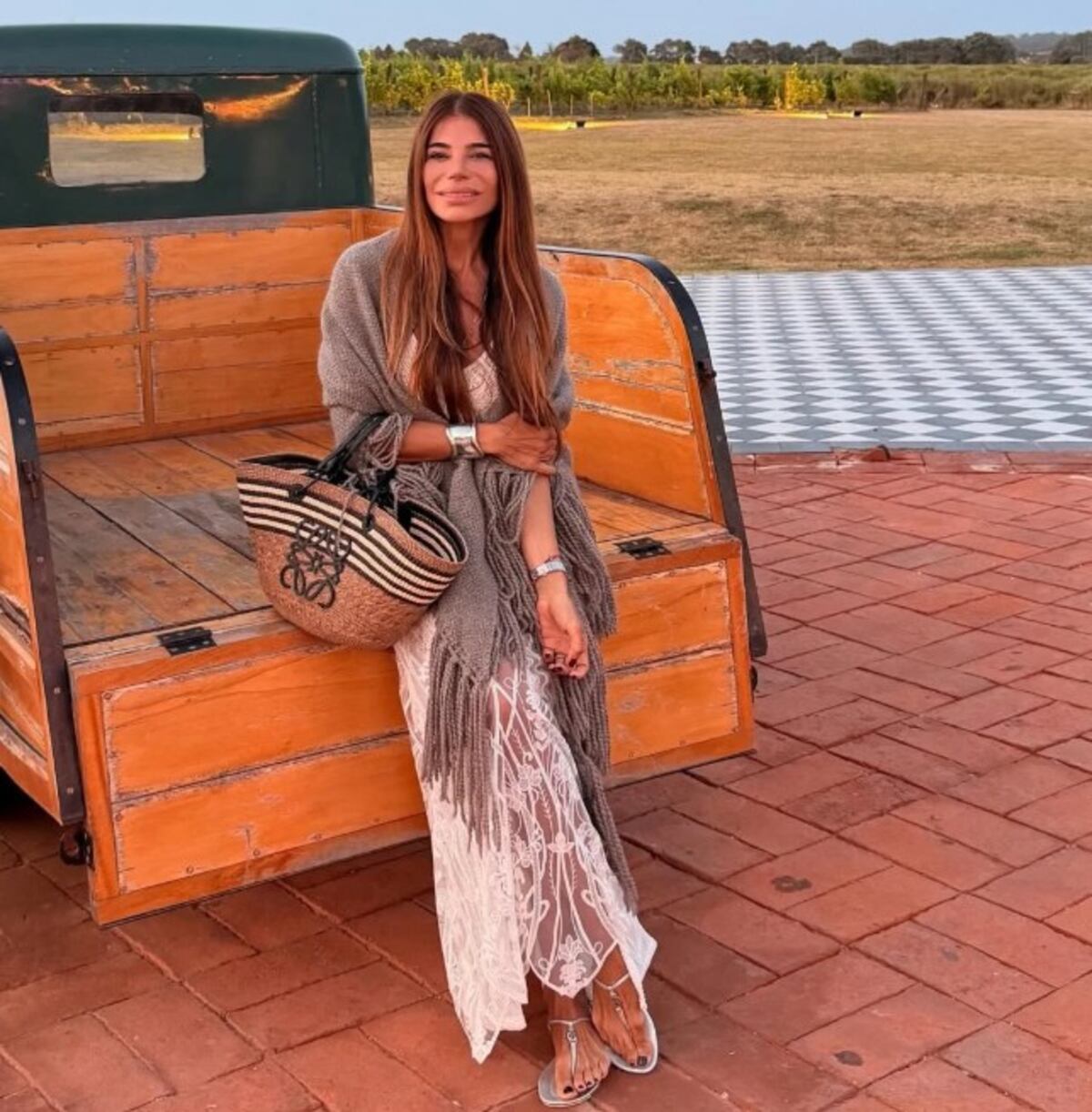 Zulemita Menem llevó el accesorio que causa furor en Punta del Este y cautivó con su look.