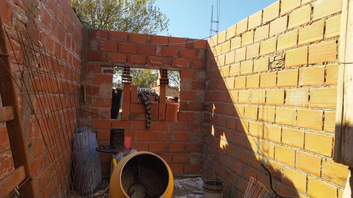 Avance de obra. La casa de Alejandro en barrio Ampliación Pueyrredón (Gentileza).