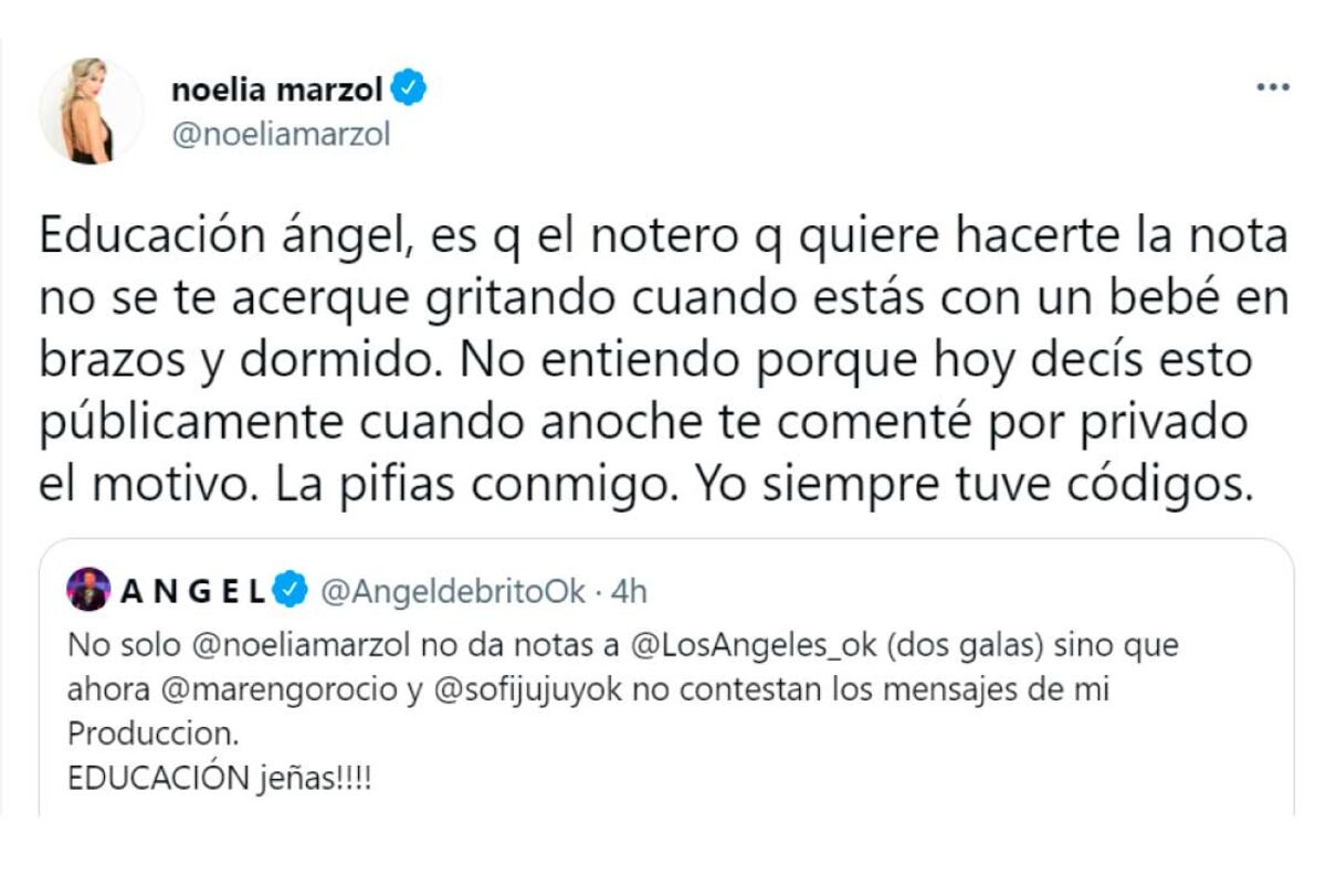 (Twitter)