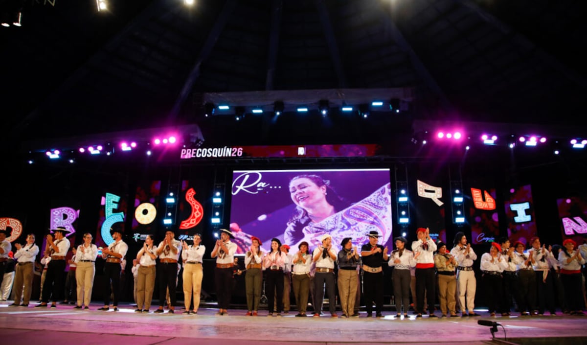 El homenaje a Raquel Magarzo en la apertura del Pre Cosquín 2026 (prensa Comisión Municipal de Folklore)