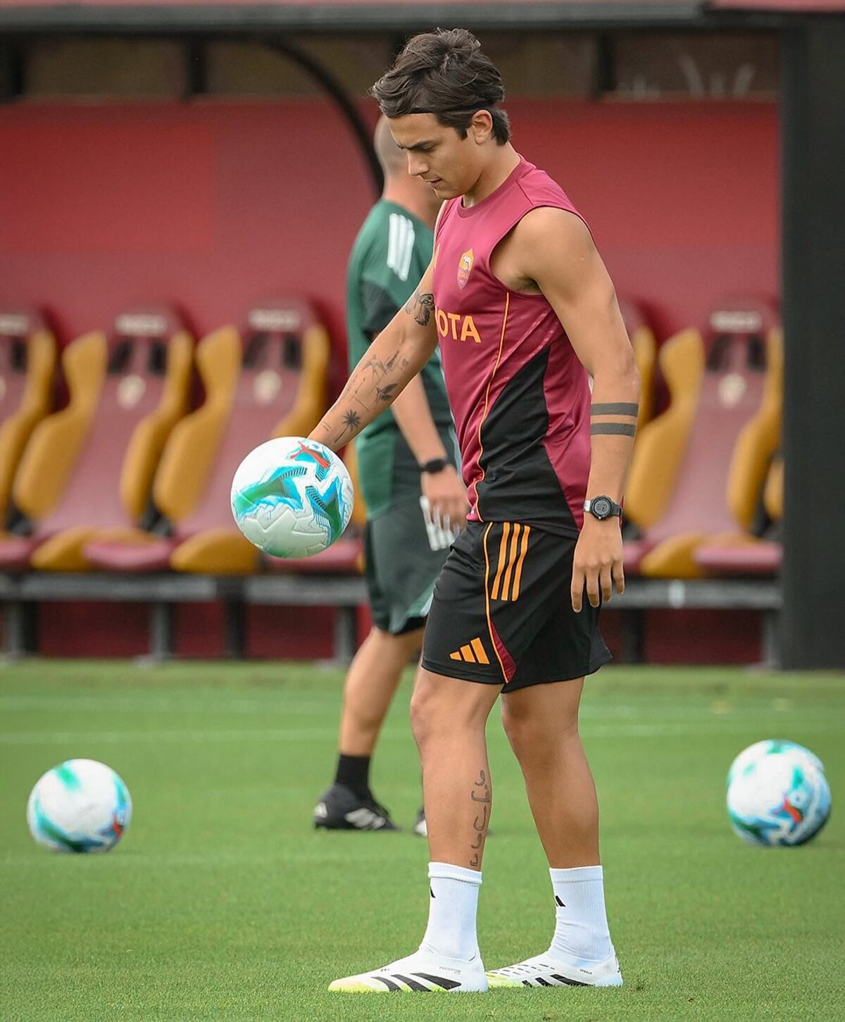 El cordobés Paulo Dybala se entrena en Roma y prepara su regreso. (Instagram Paulo Dybala / Prensa Roma).