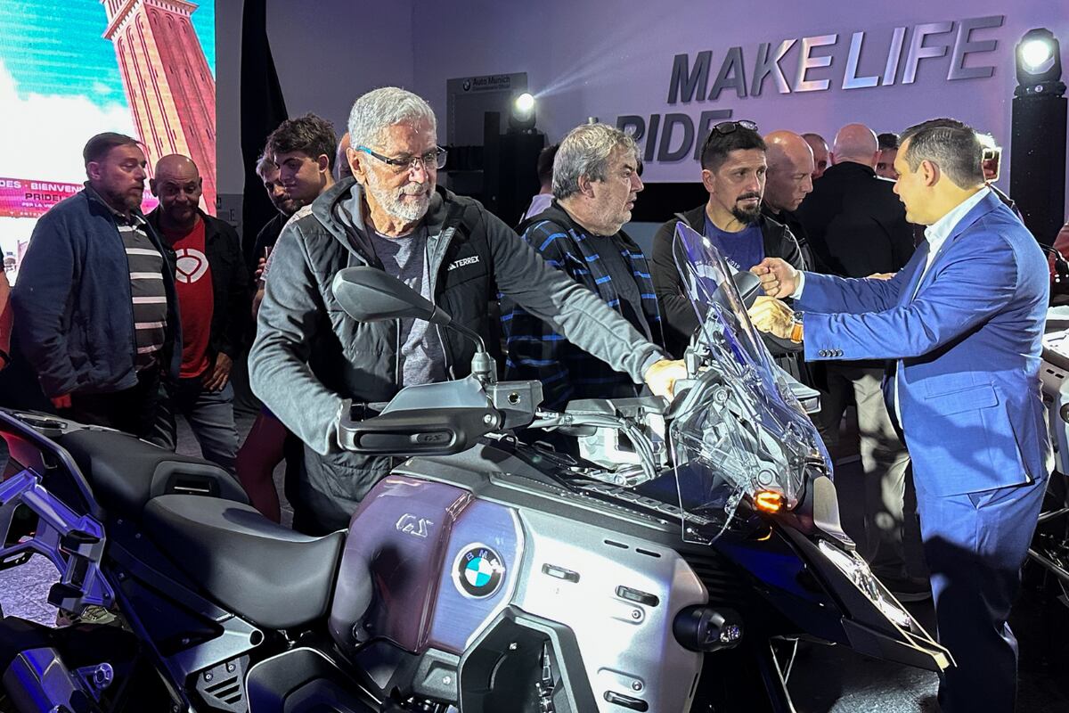 Se trató de un evento exclusivo en el local de Córdoba de Auto Munich, donde aficionados a las motos pudieron probar de primera mano el modelo (Auto Munich).