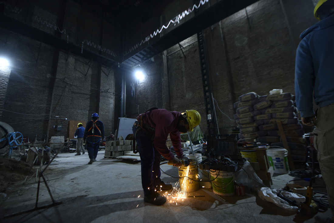 Recorrida por la reconstrucción del Teatro Comedia. (Ramiro Pereyra /La Voz)