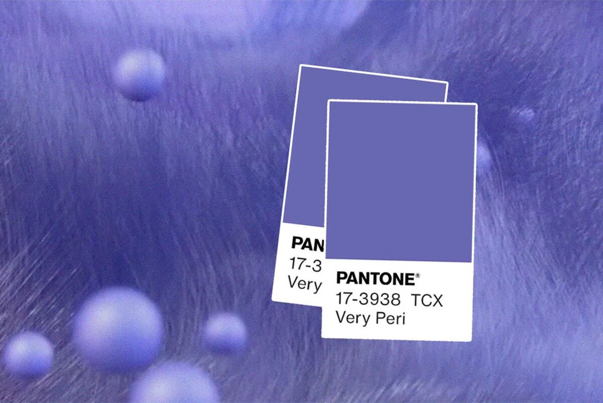 Very Peri es el color que se verá durante 2022 en diseño interior, ropa, objetos y otras artes.