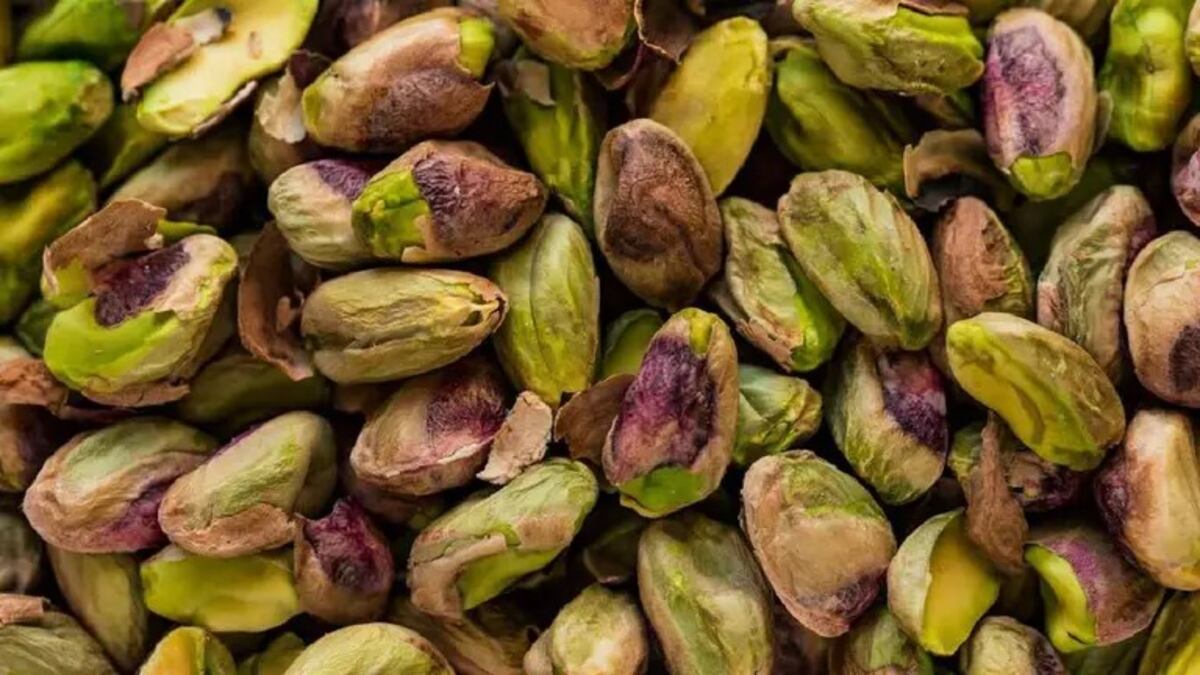 Por qué recomiendan comer pistachos de noche para tener más energía