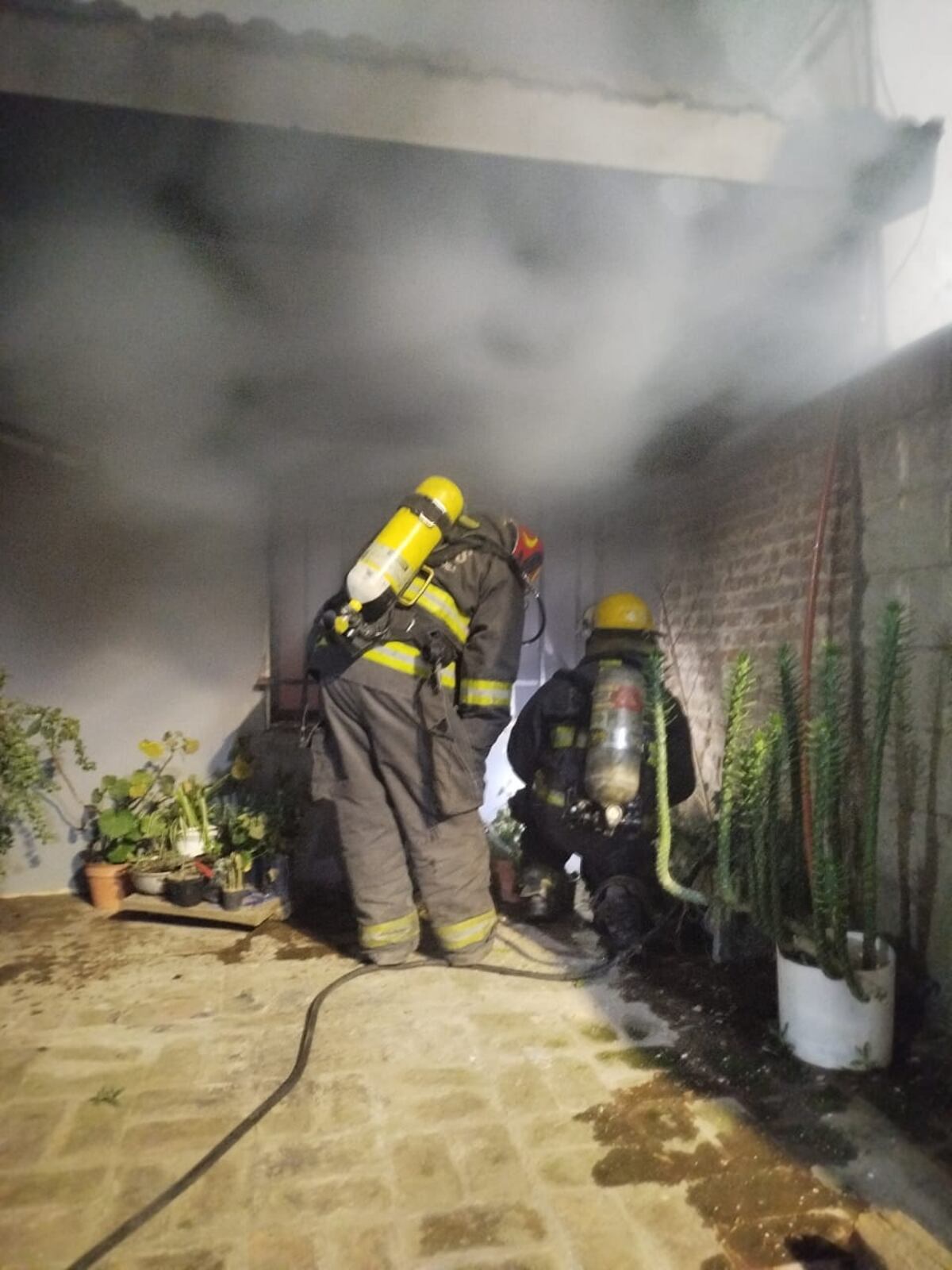 El incendio ocurrió en barrio Silvano Funes. (Policía de Córdoba)
