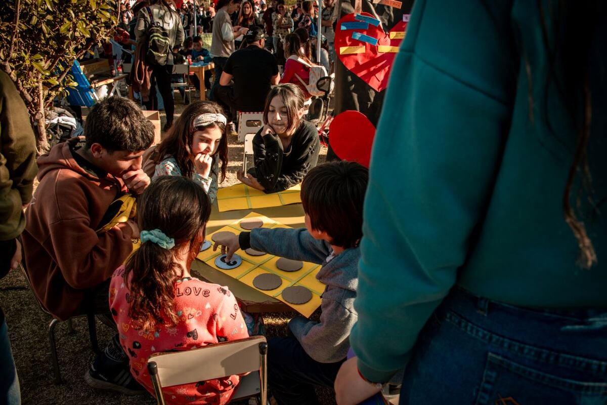 La celebración del Día de la Infancias en el Paseo del Riel fue todo un éxito.